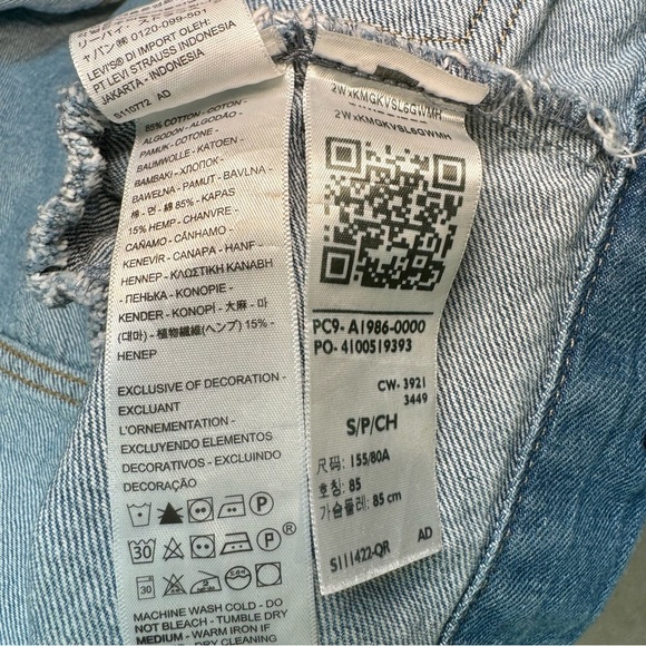 LEVI’S Denim Trucker Jacket Size Small Light Wash Excellent Condition‎ - Picture 5 of 6